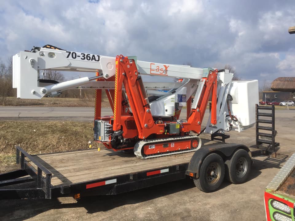 Mark's Island Tree Service EasX spider lift
